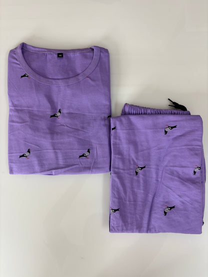 Lavender Tiny Sparrow Feeding T-Shirt with Pant