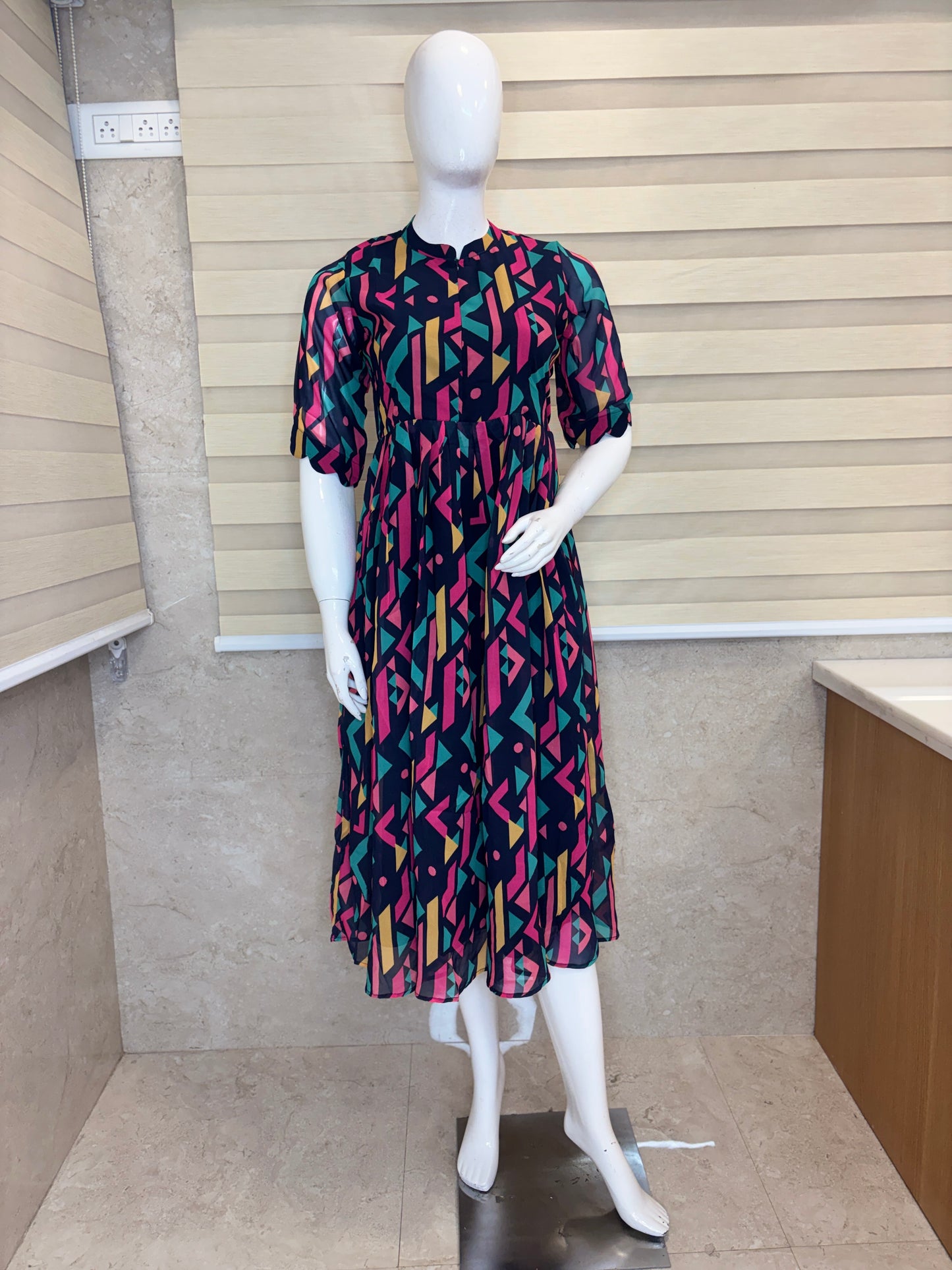 Black Abstract Geometric Print Georgette Center Zip Maxi