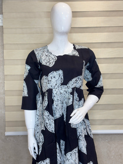 Mul Cotton Fabric Black & White Leaf Print Non-Feeding Maternity Maxi