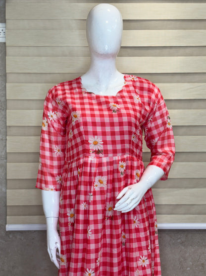 Mul Cotton Fabric Rose Pink Flower Check Print Non-Feeding Maternity Maxi
