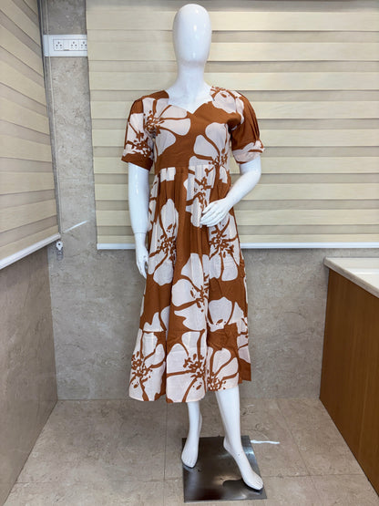 Mul Cotton Fabric Brown Abstract Leaf Print Non Feeding Maxi