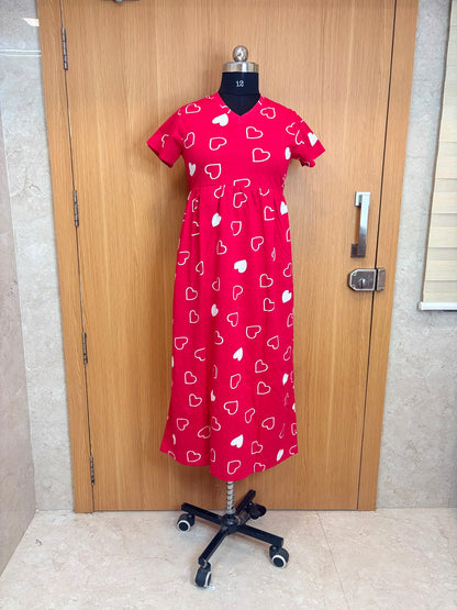 Cherry Red Heart Print Cotton Hosiery Feeding Maxi