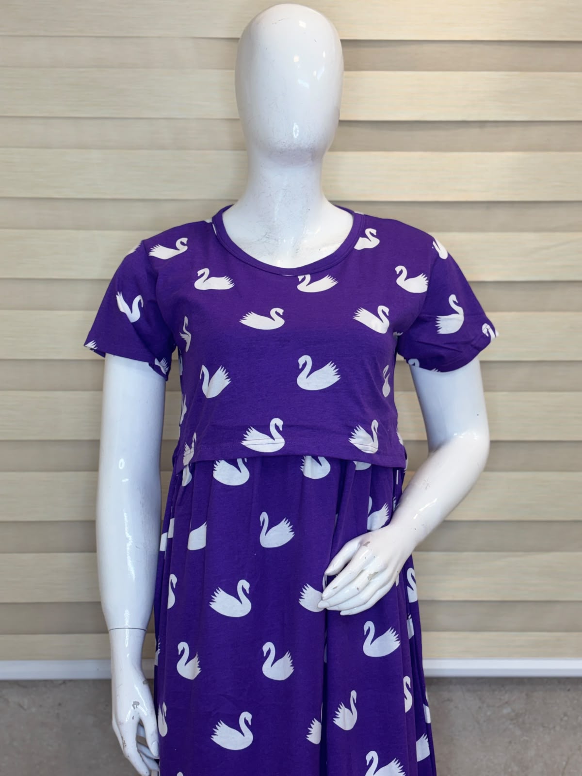 Purple Swan Print Cotton Hosiery Feeding Maxi