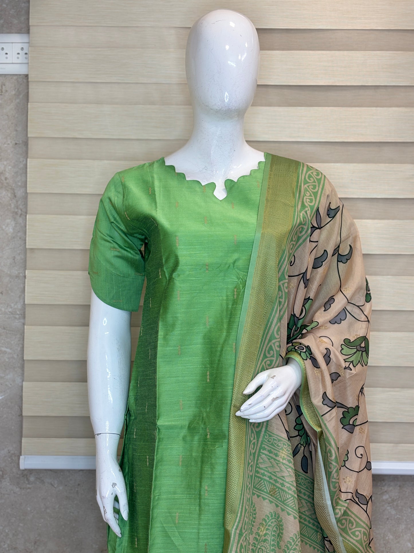 Forest Bloom Straight Kurta Set