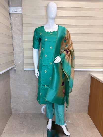Sea Green Floral Elegance Kurta Set