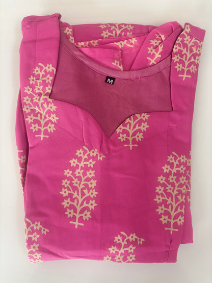 Magenta Pink Floral Butti Non-Feeding Georgette Maxi