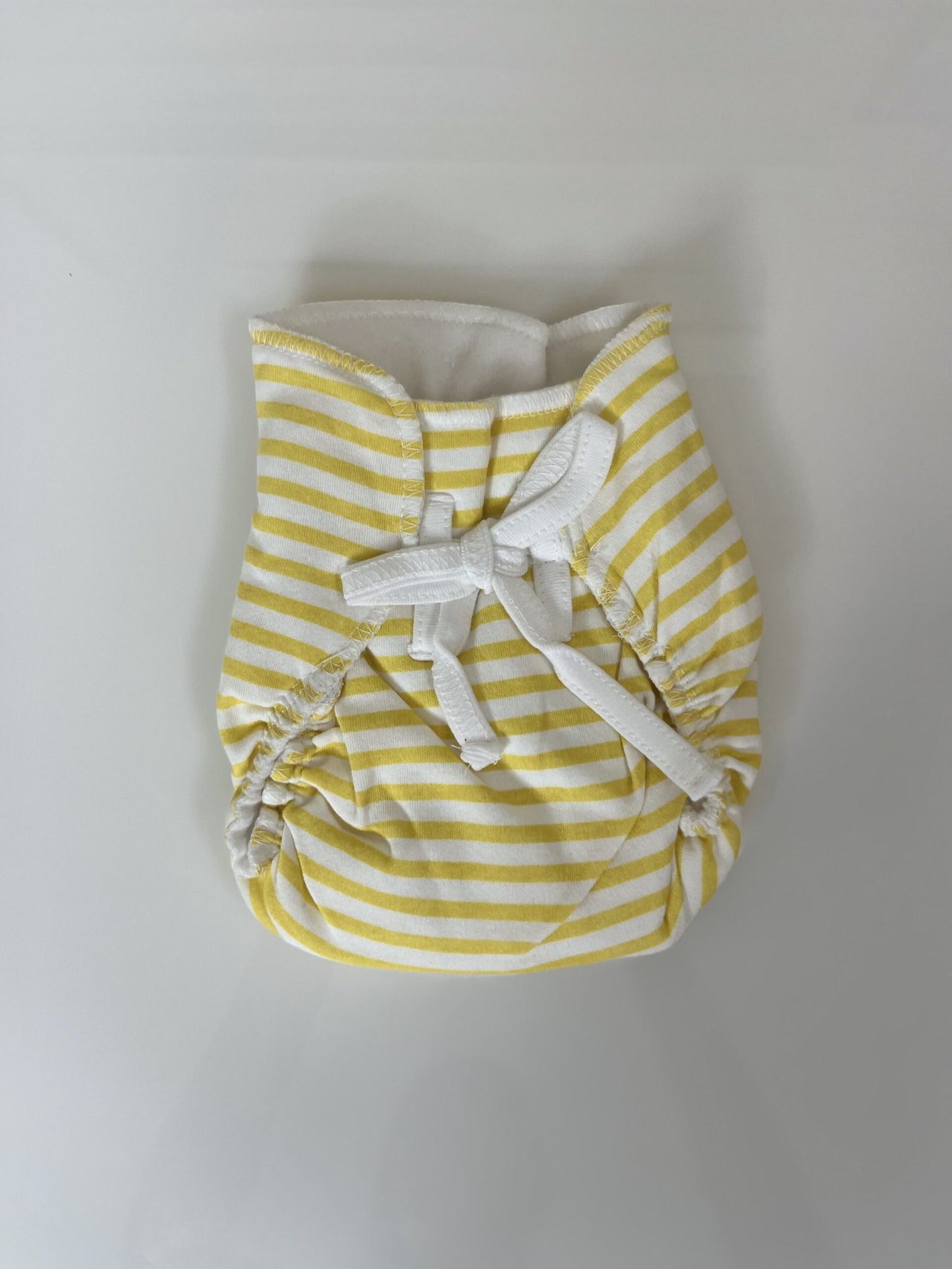 White with Yellow Lines Printed Kids Padded Langot