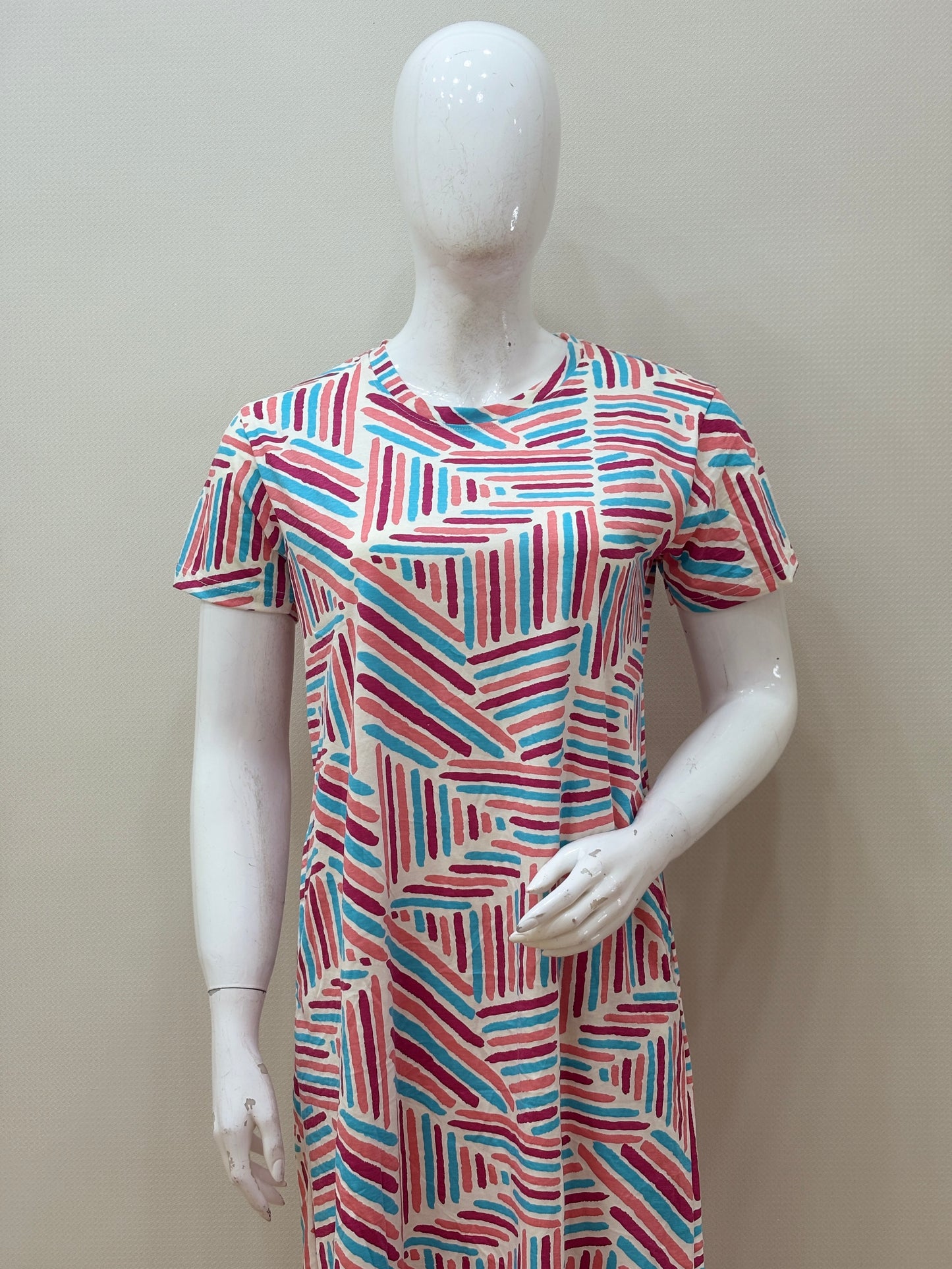 White Abstract Ruby Stripe Lounge Tunic