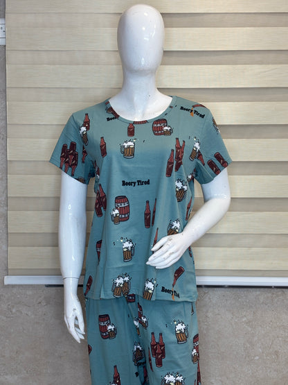Teal Blue Beer Print Women's T-Shirt with 3/4th Coords