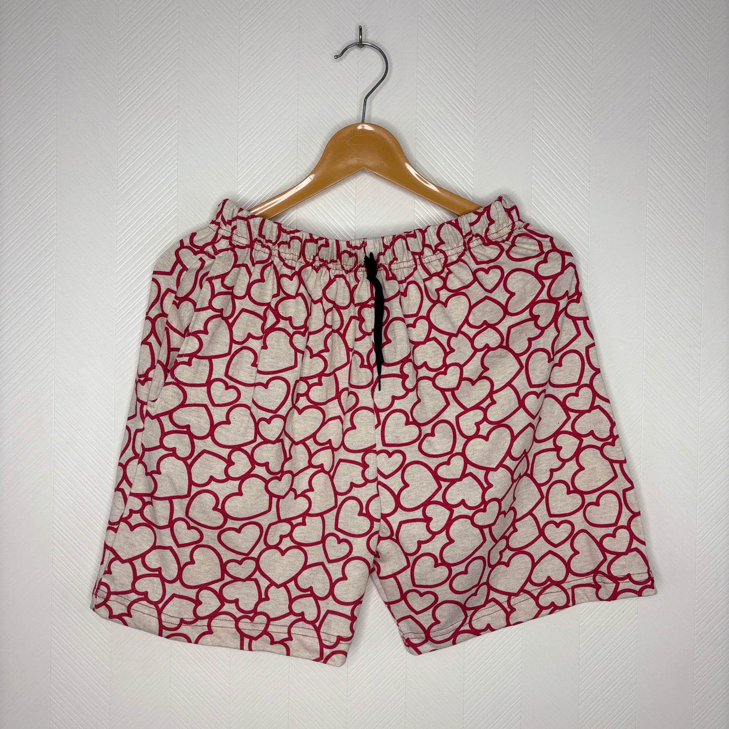 Women’s Off White Red Heart Printed Shorts
