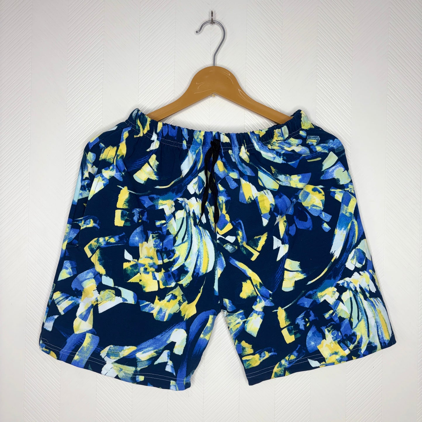 Women’s Navy Blue Blue & Yellow Abstract Floral Printed Shorts
