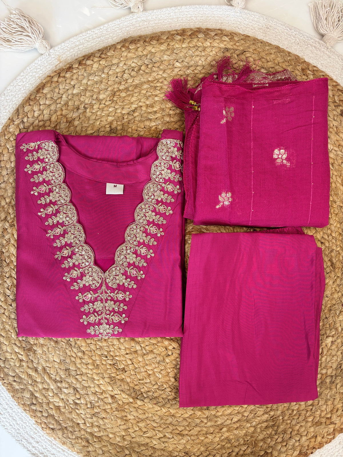 Pink embroidery 3 piece kurta set