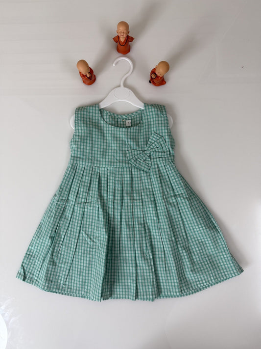 Green Sleeveless Gingham Checked Printed Girl’s Frock
