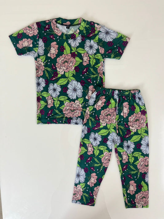 Spun Cotton Fabric Green Floral Printed T-Shirt and Pant Co-ords