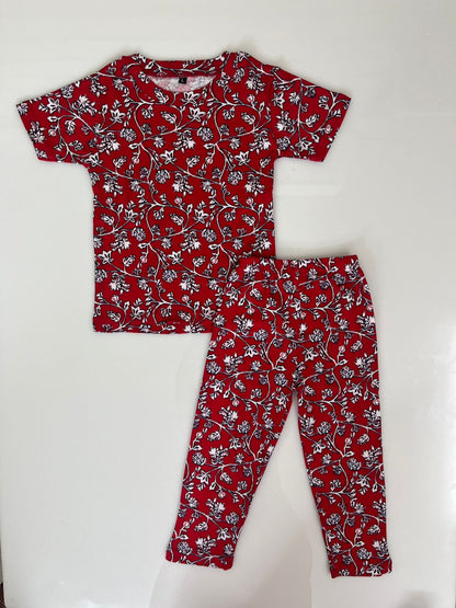 Red White Floral Printed T-Shirt and Pant Co-ords