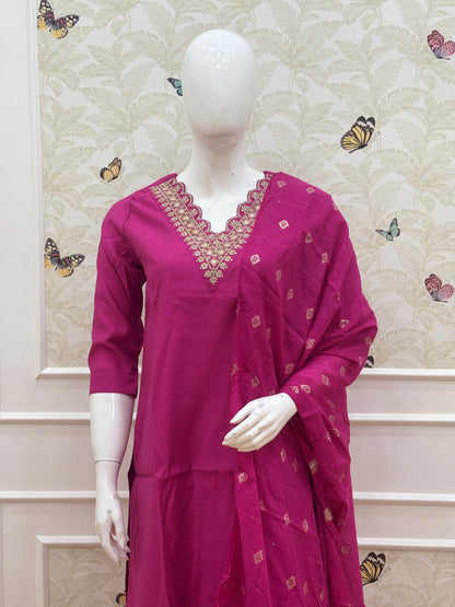 Pink embroidery 3 piece kurta set