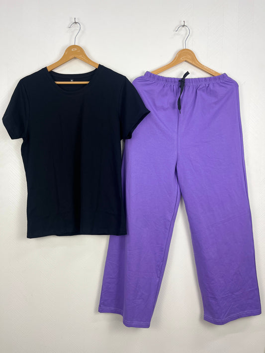 Black Solid Print Women’s T-shirt and Palazzo