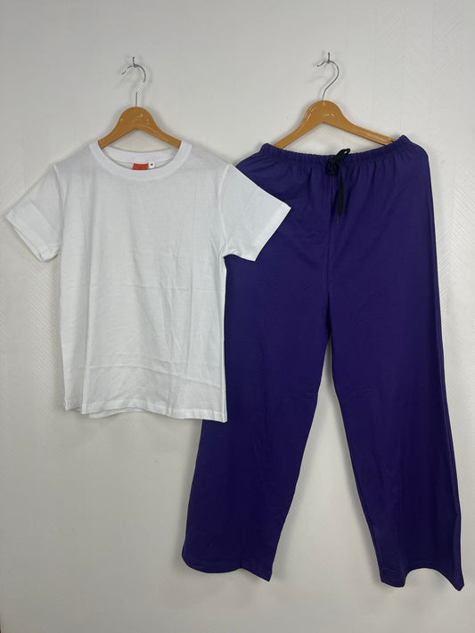 White Solid Print Women’s T-shirt and Palazzo