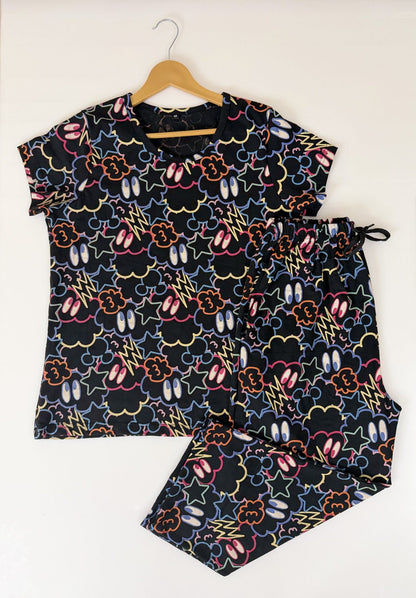 Black with Abstract Printed T-shirt and 3/4th Coords