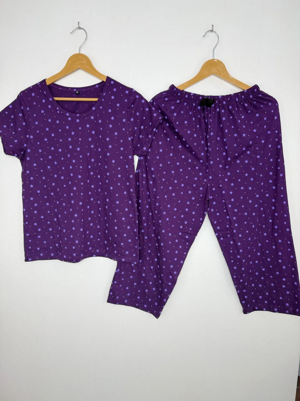 Violet with Stars Printed T-shirt and 3/4th Coords