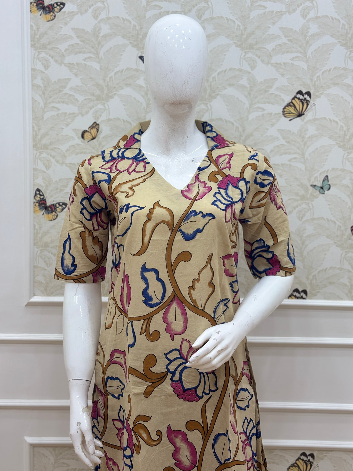 Beige Multicolor Floral Kalamkari Kurta Set