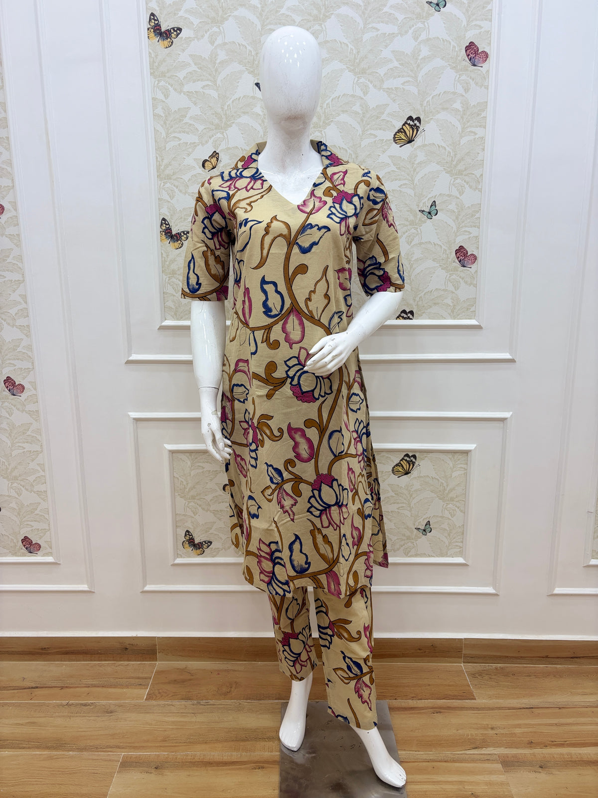 Beige Multicolor Floral Kalamkari Kurta Set