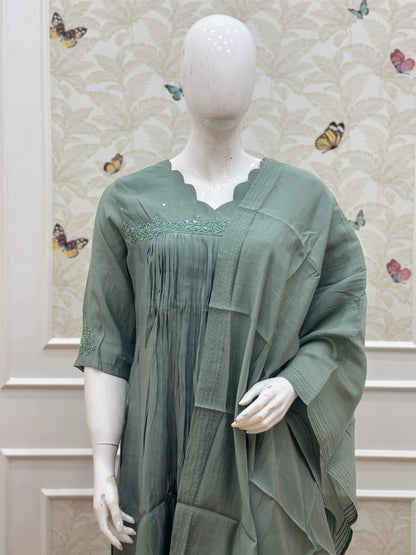 Sage Green Textured Chanderi Silk Cotton 3-Piece Kurta Set