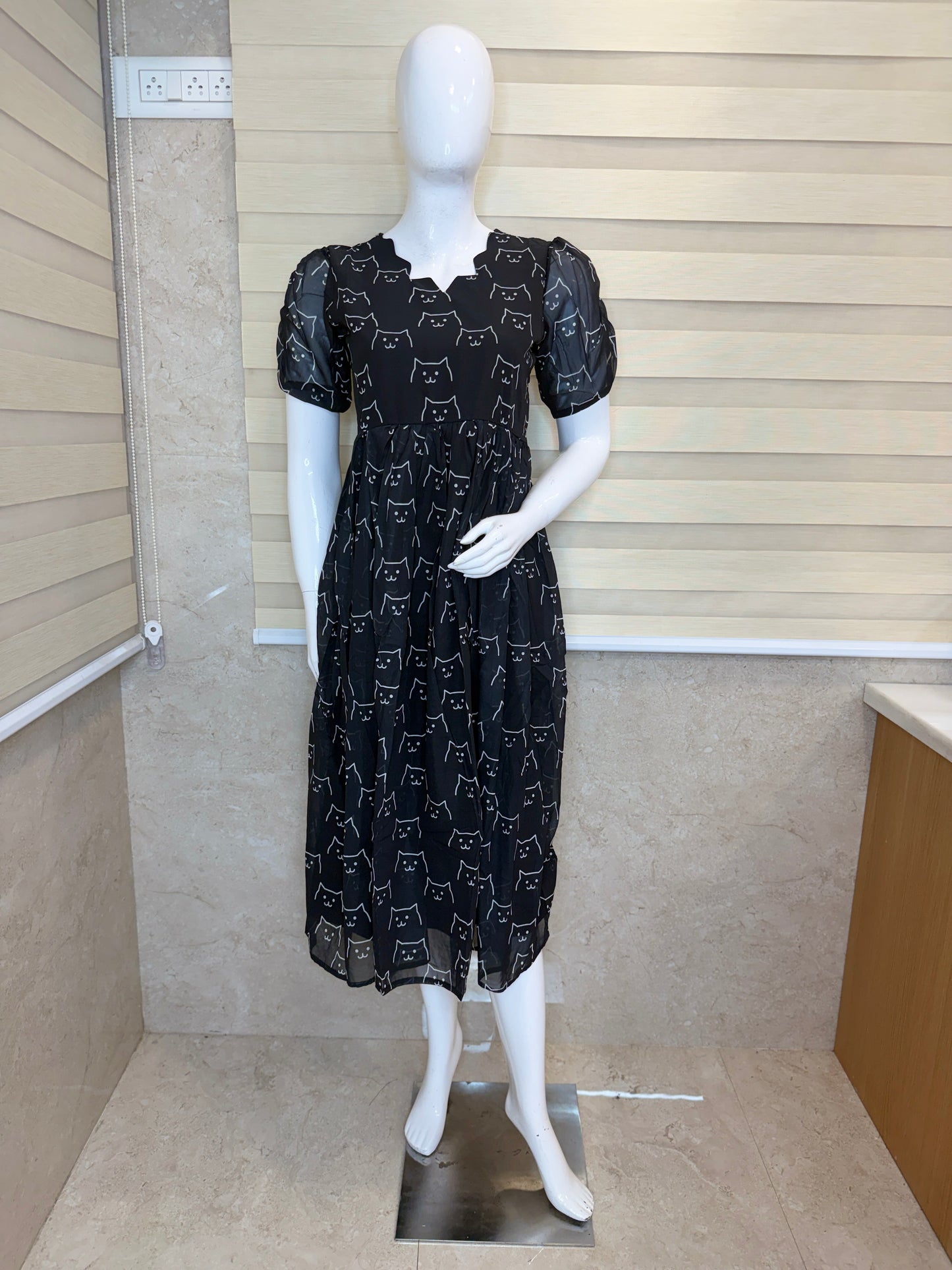 Black White Cat Printed Georgette Outdoor Non-Feeding Maxi
