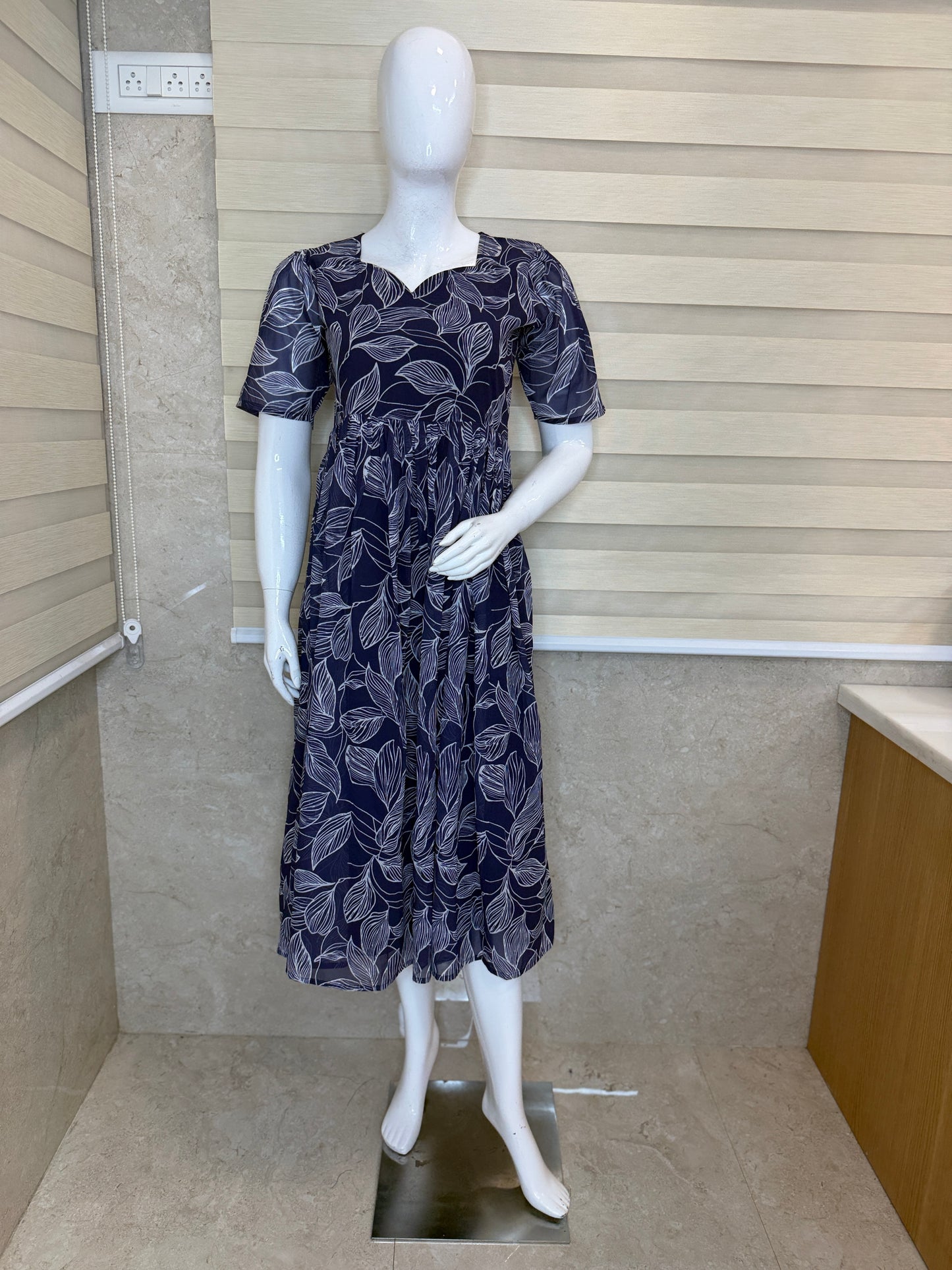 Navy Blue White Leaf Printed Georgette Outdoor Non-Feeding Maxi