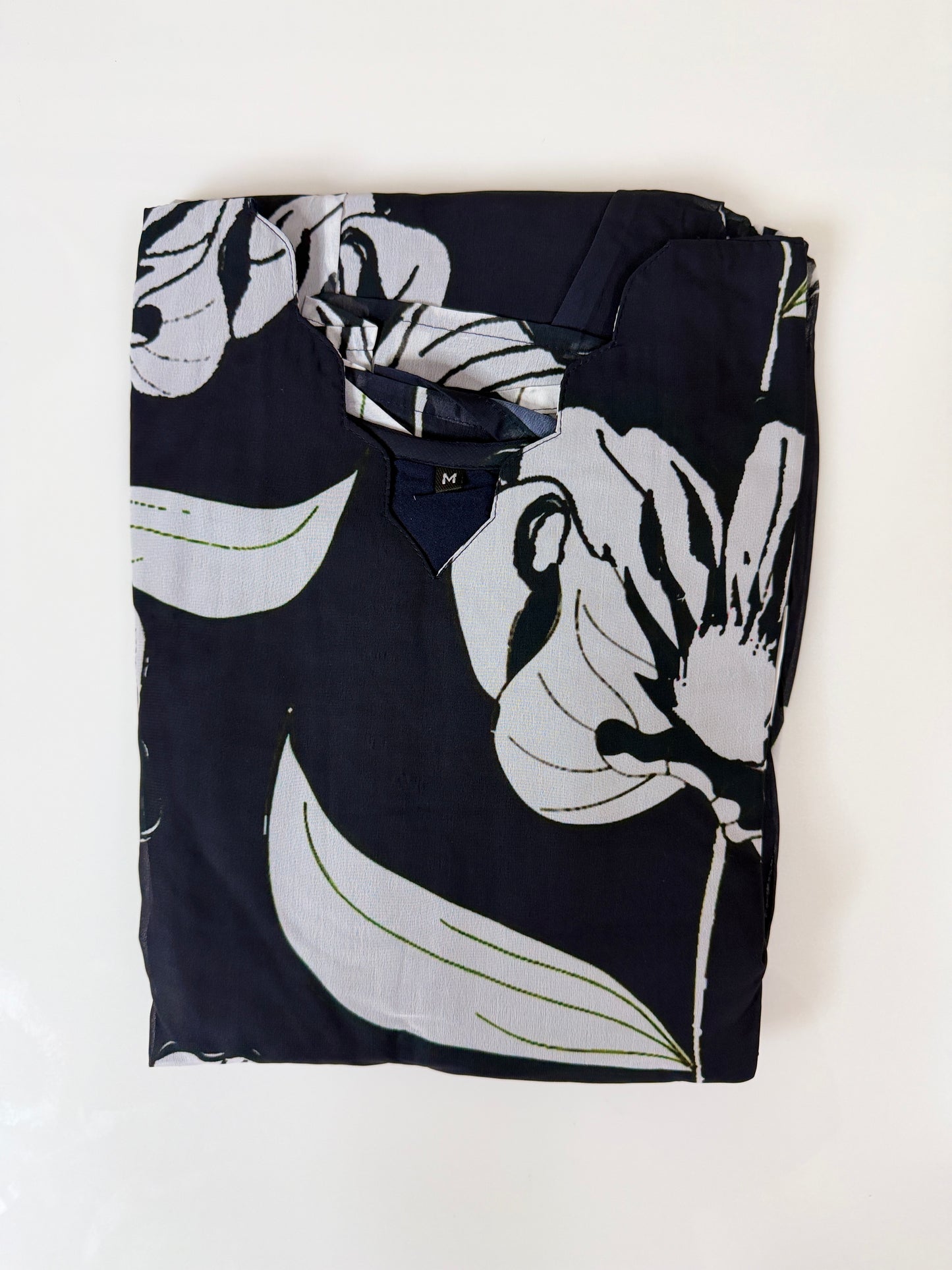 Black White Floral Printed Georgette Outdoor Non-Feeding Maxi