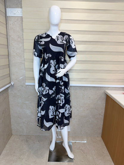 Black White Floral Printed Georgette Outdoor Non-Feeding Maxi