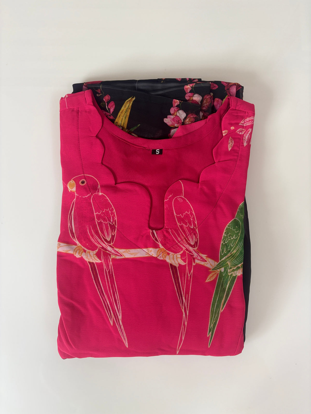 Magenta & Black Floral Parrot Georgette Non-Feeding Maxi