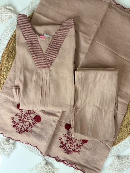 Mul Coral Peach Beige Maroon Floral Embroidered 3 Piece suit