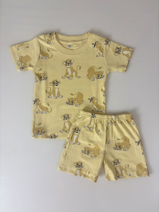 Yellow Simba Printed Kids Rib T-shirt and Shorts Set