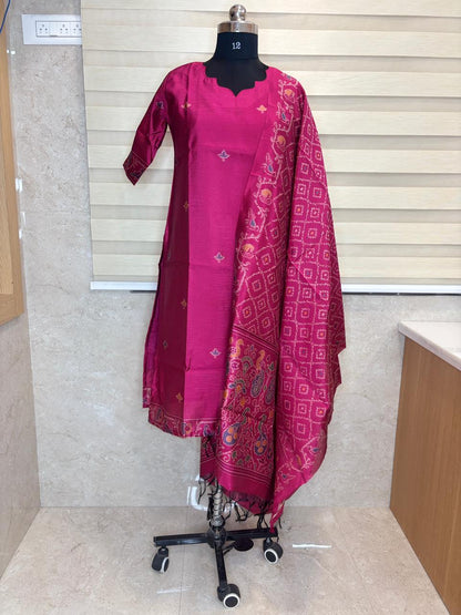 Elegant Rose Jamdhani Silk Kurti With Duppata 2 Piece Set