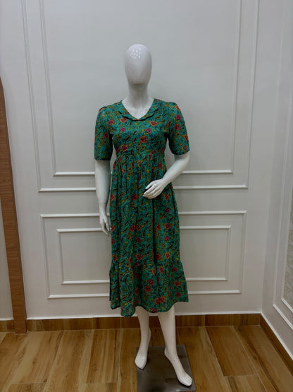 Green Bloom Printed Hakoba Non-feeding Maxi