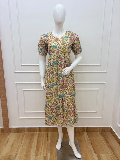 White Floral Printed Hakoba Feeding Maxi