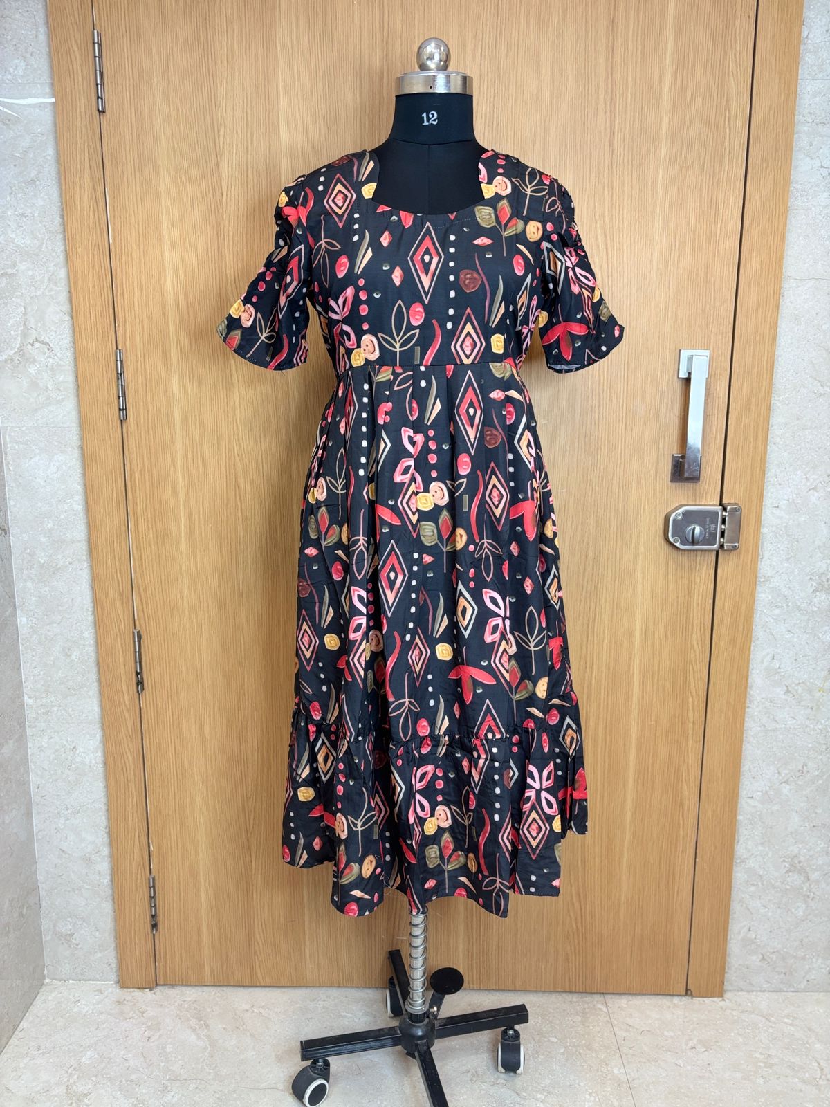 Black Geometric Printed Blended Cotton Non Feeding Maxi