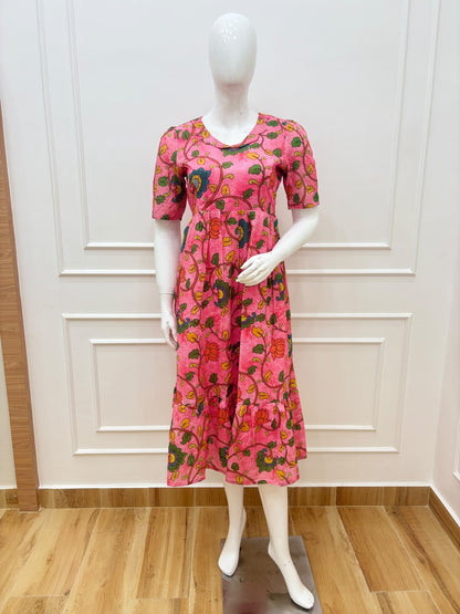 Pink Floral Bloom Printed Hakoba Non-feeding Maxi