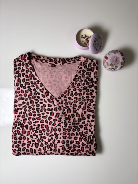 Baby Pink Tiger Pattern Printed Knitted Cotton V-Neck Lounge Frock