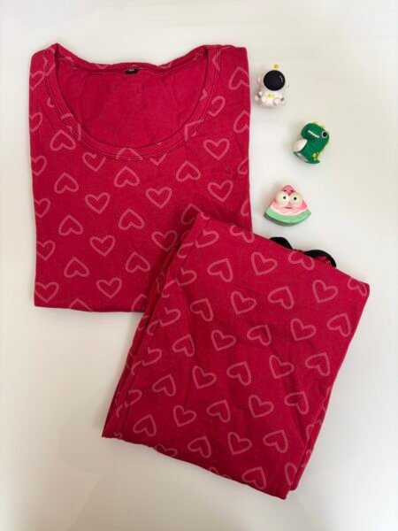Red Hearts Printed T-shirt with Combo Pant Set