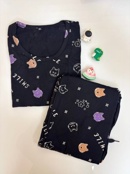 Black Kitty Cat's Printed T-shirt with Combo Pant Set