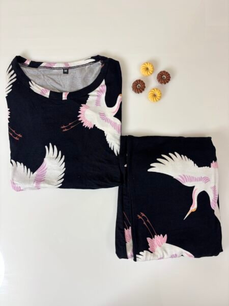 Black Swan's Printed Feeding Top and Pant Set