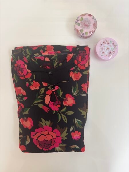 Black With Pink Floral Printed Georgette Outdoor Non-Feeding Maxi